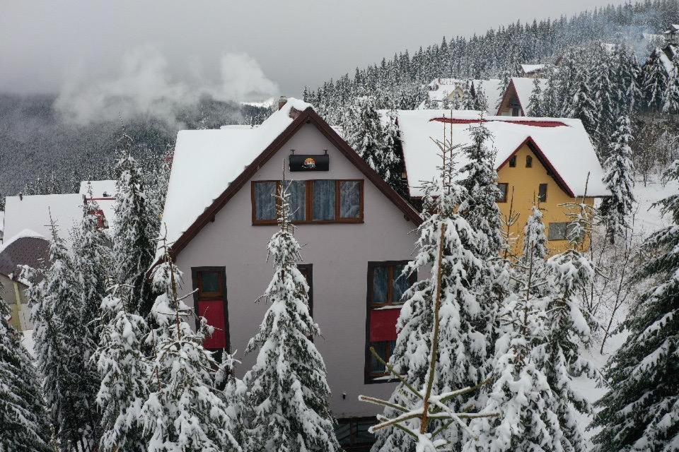 Altitude Guest House Ranca Eksteriør bilde