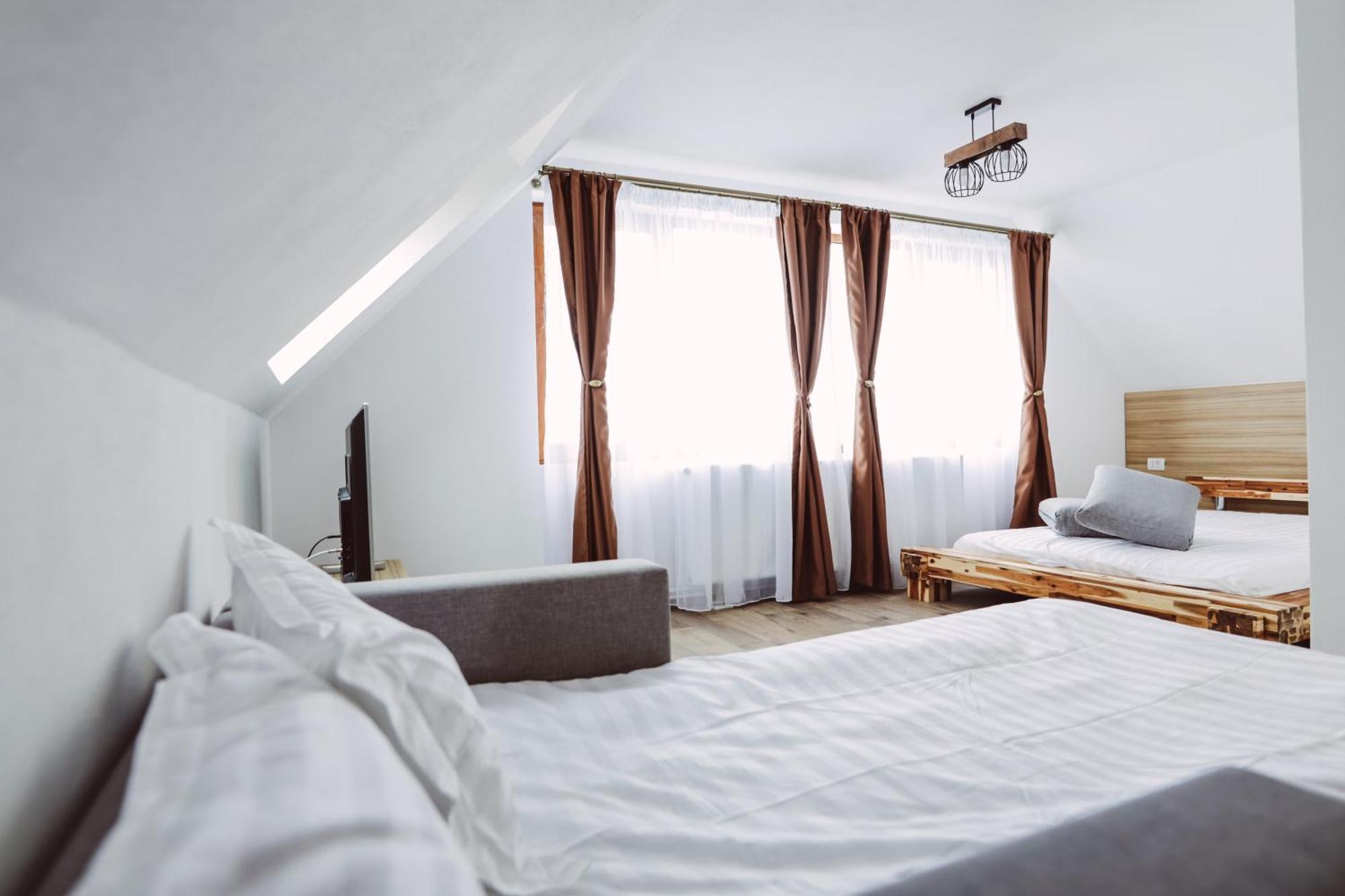 Altitude Guest House Ranca Rom bilde